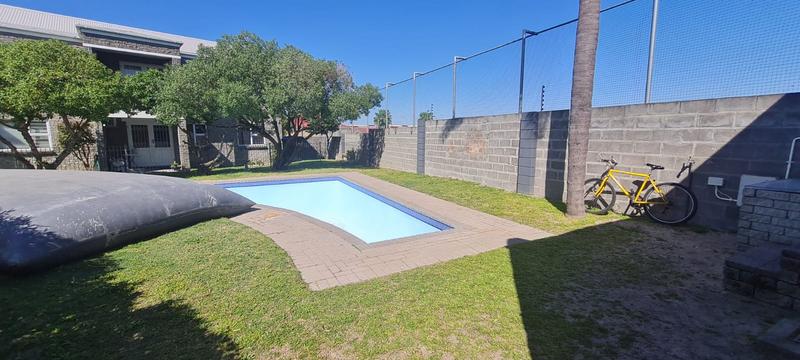 2 Bedroom Property for Sale in Chrismar Western Cape